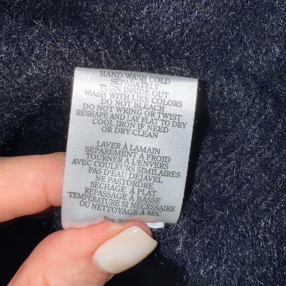 Lizzy Merry Sweater from ZSupply - Picture 4 of 6